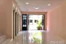 3 Bedroom Townhouse for rent in Moo Baan Chicha Castle, Khlong Toei Nuea, Bangkok near MRT Phetchaburi