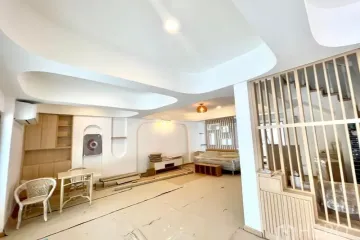 4 Bedroom Townhouse for rent in Khlong Toei, Bangkok near MRT Queen Sirikit National Convention Centre