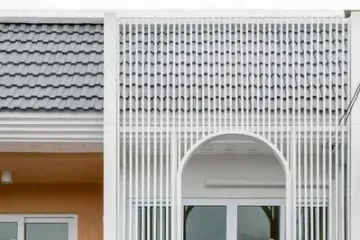 2 Bedroom Townhouse for sale in Khlong Tan Nuea, Bangkok