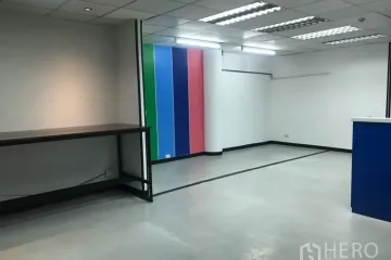 Office for rent in Khlong Tan Nuea, Bangkok near BTS Phrom Phong