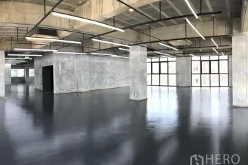 Office for rent in Khlong Tan, Bangkok near BTS Phrom Phong