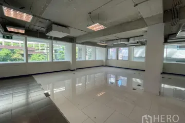 Office for rent in Thanon Phetchaburi, Bangkok near BTS Ratchathewi