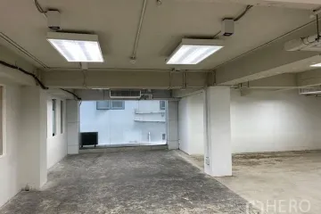 Office for rent in Thanon Phetchaburi, Bangkok near BTS Ratchathewi