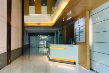 Office for rent in Thanon Phetchaburi, Bangkok near BTS Ratchathewi