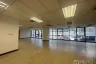 Office for rent in Khlong Toei Nuea, Bangkok near MRT Sukhumvit