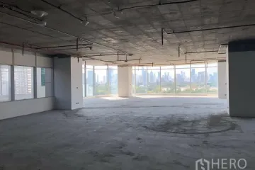 Office for rent in Khlong Toei, Bangkok near BTS Asoke