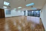 Office for rent in Khlong Toei, Bangkok near BTS Asoke