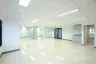 Office for rent in Chom Phon, Bangkok near BTS Mo chit