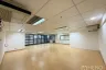 Office for rent in Khlong Tan Nuea, Bangkok near BTS Ekkamai