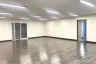 Office for rent in Arun Amarin, Bangkok near MRT Bang Khun Non