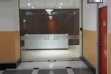 Office for rent in Huai Khwang, Bangkok near MRT Phra Ram 9