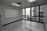 Office for rent in Khlong Toei Nuea, Bangkok near MRT Sukhumvit