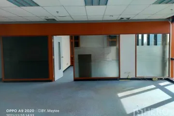 Office for rent in Khlong Toei, Bangkok near BTS Asoke