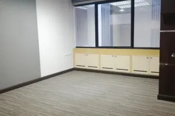 Office for rent in Khlong Toei Nuea, Bangkok near MRT Sukhumvit