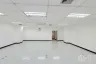 Office for rent in Khlong Toei Nuea, Bangkok near MRT Sukhumvit