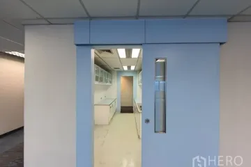 Office for rent in Khlong Toei, Bangkok near BTS Asoke