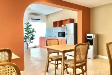 Office for rent in Khlong Tan Nuea, Bangkok near Airport Rail Link Ramkhamhaeng