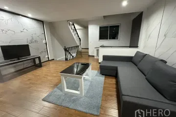 3 Bedroom Office for rent in Khlong Tan, Bangkok near BTS Thong Lo