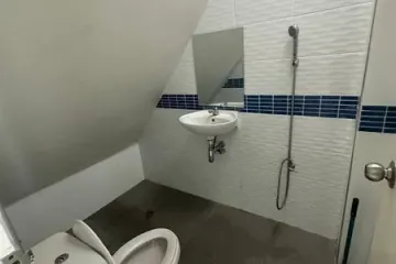 Office for rent in Bang Chak, Bangkok