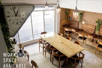 4 Bedroom Office for rent in Phra Khanong, Bangkok near BTS Phra Khanong