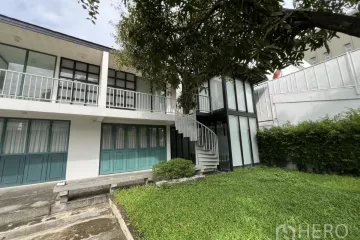 4 Bedroom Office for Sale or Rent in Bang Chak, Bangkok near BTS Punnawithi