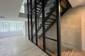 Office for rent in Nawamin, Bangkok