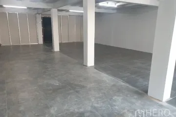 Commercial for rent in Khlong Toei Nuea, Bangkok near MRT Sukhumvit
