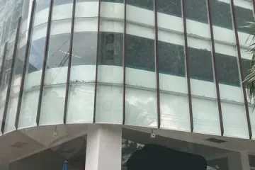 Commercial for rent in Khlong Tan Nuea, Bangkok near BTS Phrom Phong