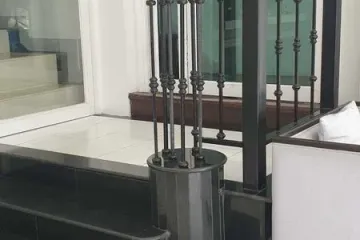 Commercial for rent in Sam Sen Nok, Bangkok near MRT Sutthisan