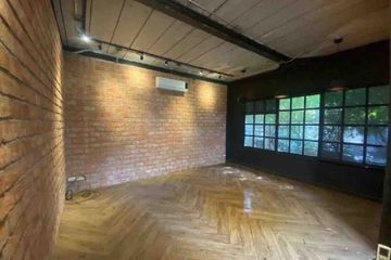 Commercial for rent in Phra Khanong Nuea, Bangkok near BTS Ekkamai