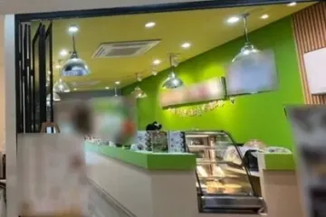 Commercial for rent in Khlong Toei Nuea, Bangkok near MRT Phetchaburi