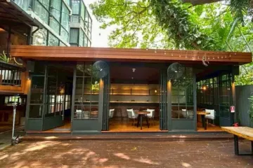 Commercial for rent in Thung Maha Mek, Bangkok near MRT Khlong Toei