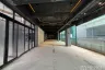 Commercial for rent in Khlong Tan Nuea, Bangkok