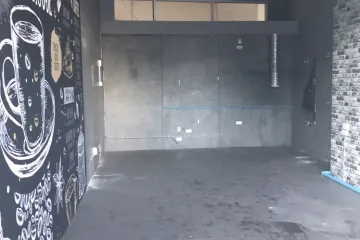 Commercial for rent in Sam Sen Nok, Bangkok