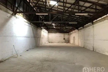 Commercial for rent in Khlong Tan Nuea, Bangkok