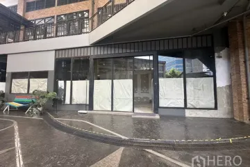 Commercial for rent in Khlong Toei, Bangkok near MRT Queen Sirikit National Convention Centre