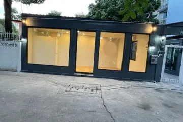 Commercial for rent in Khlong Tan Nuea, Bangkok near BTS Thong Lo