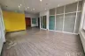 Commercial for rent in Khlong Tan Nuea, Bangkok