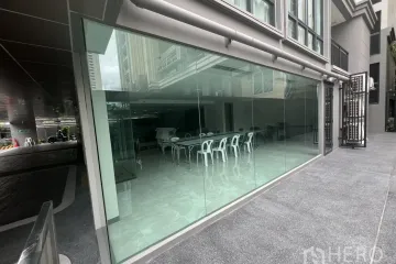 Commercial for rent in Khlong Tan Nuea, Bangkok near BTS Phrom Phong