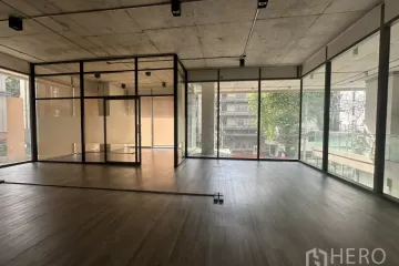 Commercial for rent in Bang Chak, Bangkok near BTS Punnawithi
