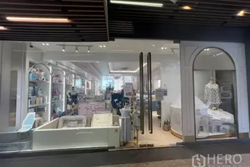 Commercial for rent in Khlong Tan Nuea, Bangkok near BTS Thong Lo