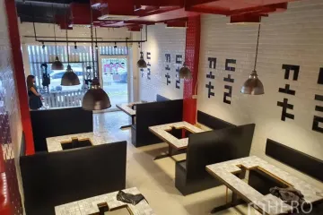 Commercial for rent in Phra Khanong Nuea, Bangkok near BTS Phra Khanong