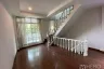 5 Bedroom Commercial for Sale or Rent in Phra Khanong Nuea, Bangkok near BTS Ekkamai