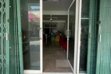 Commercial for sale in Yan Nawa, Bangkok near BTS Sueksa Witthaya