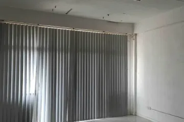 Commercial for rent in Khlong Toei, Bangkok near MRT Queen Sirikit National Convention Centre