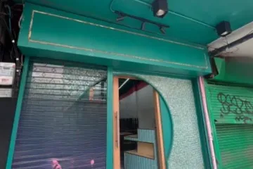 Commercial for rent in Khlong Tan Nuea, Bangkok