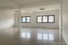 Commercial for rent in Nong Bon, Bangkok near MRT Si Udom