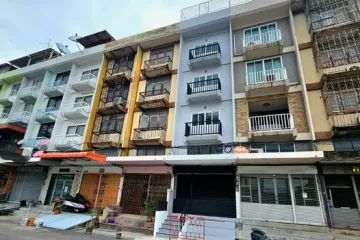 2 Bedroom Commercial for rent in Bang Na, Bangkok near BTS Udom Suk