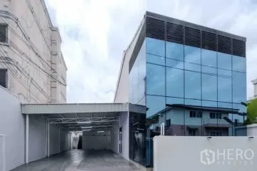 Commercial for Sale or Rent in Bang Na, Bangkok