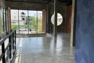 Commercial for rent in Yan Nawa, Bangkok near BTS Sueksa Witthaya